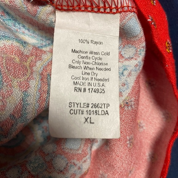 Multi-color top - Picture 3 of 5